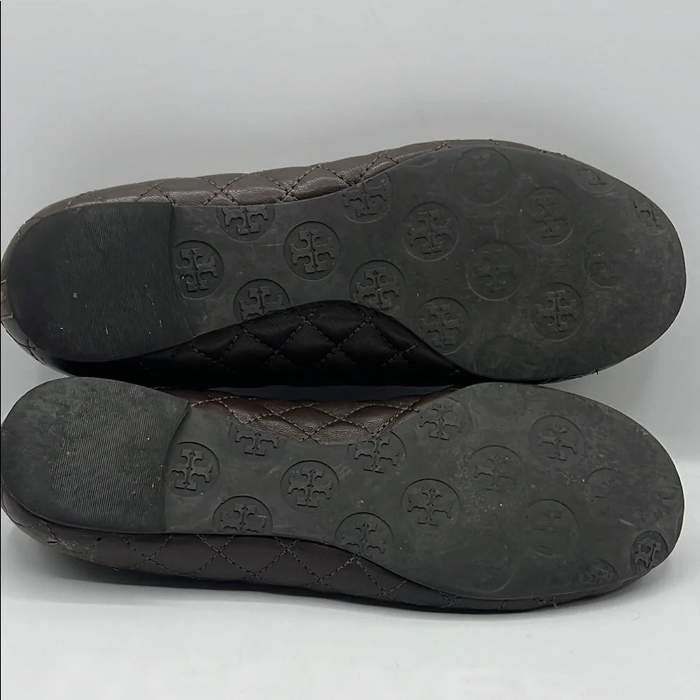 Tory Burch Sz 7 Benton Quilted Brown Gold Flats Minnie Ballerina Elegant Design